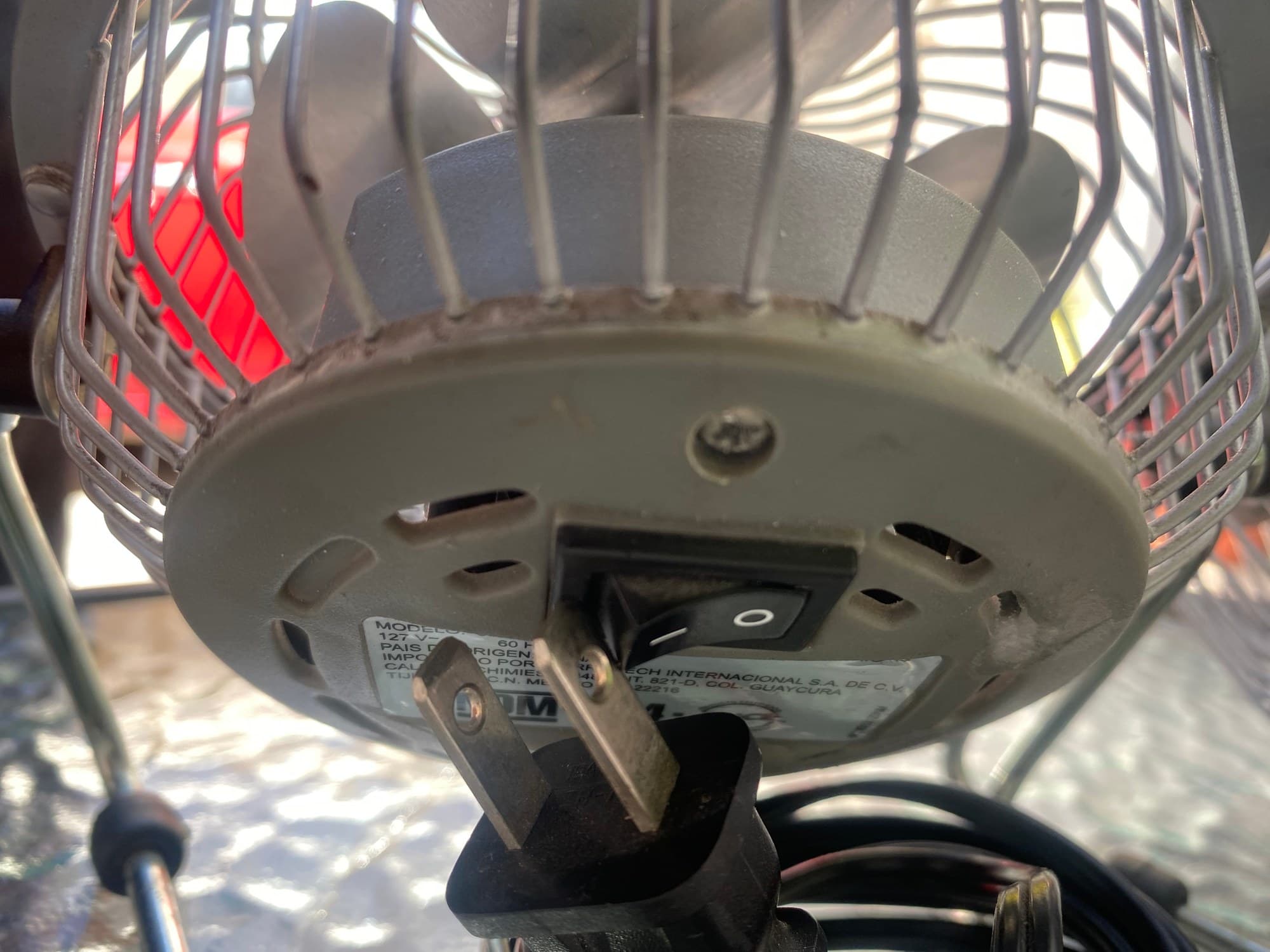 Ventilador de Escritorio Mytek Modelo 3131