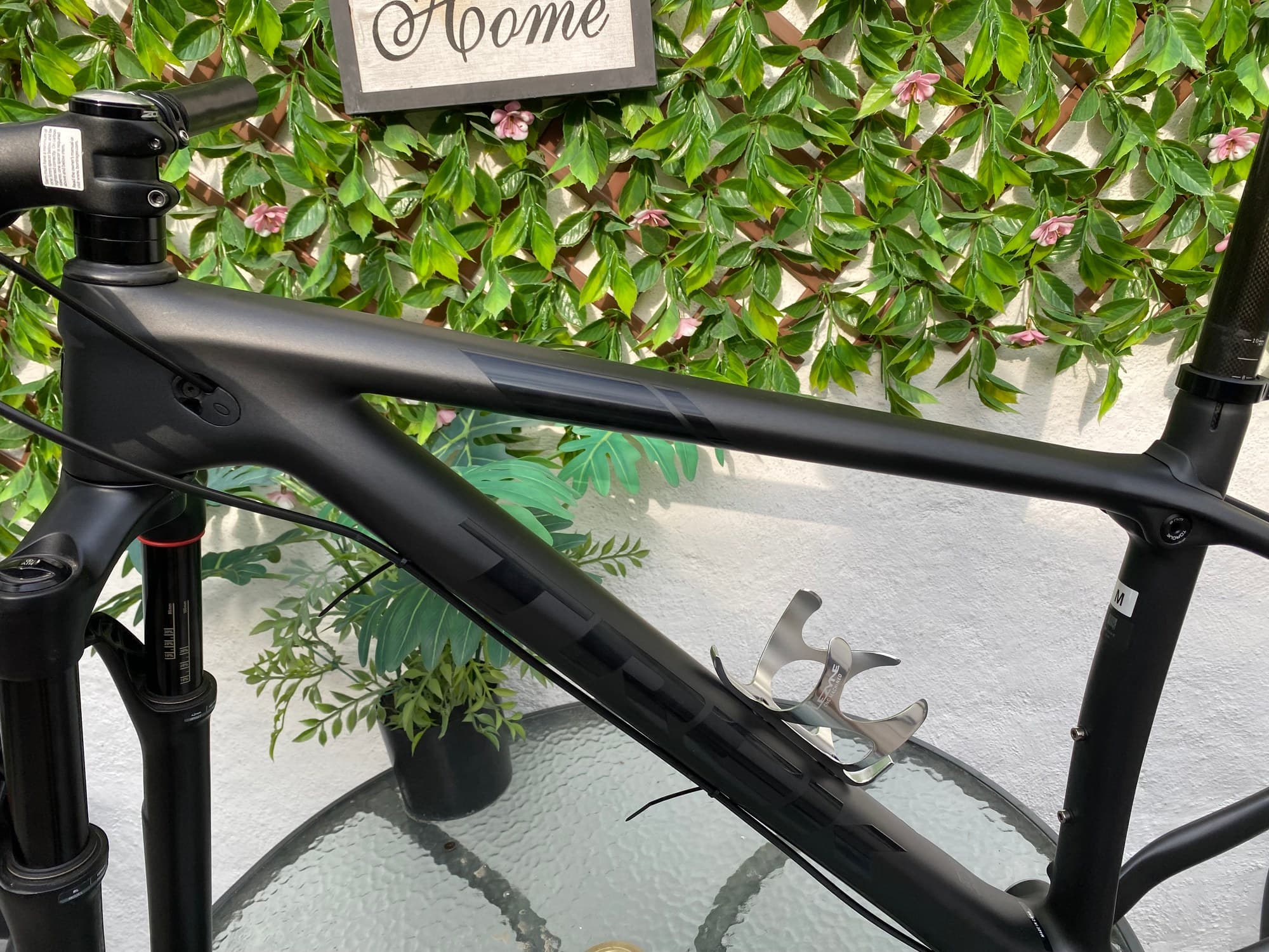 Cuadro de Bicicleta MTB Trek Carbono Talla M con Horquilla RockShox SID y Frenos SRAM Level